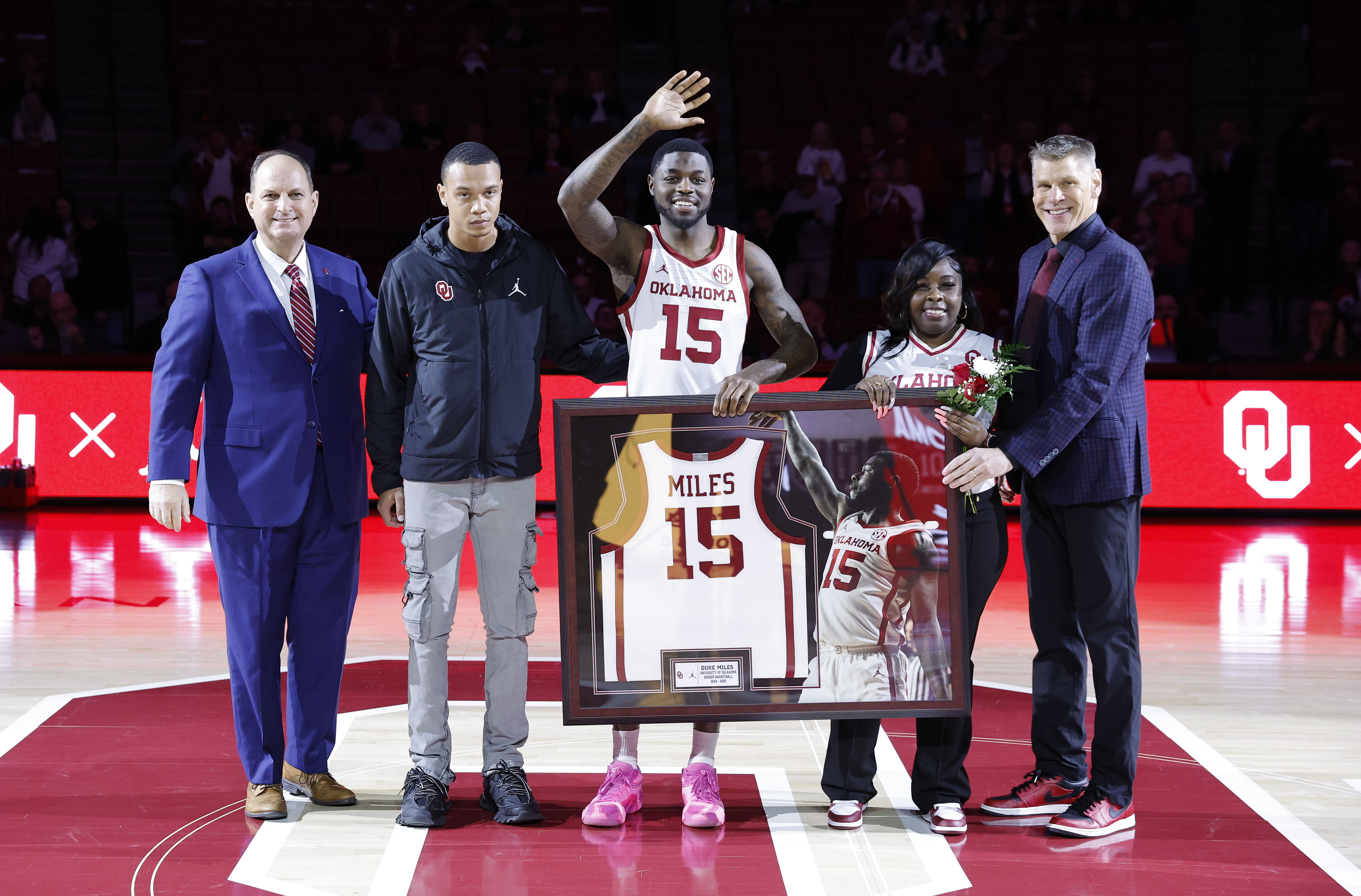 NCAA Basketball: Missouri at Oklahoma - Source: Imagn
